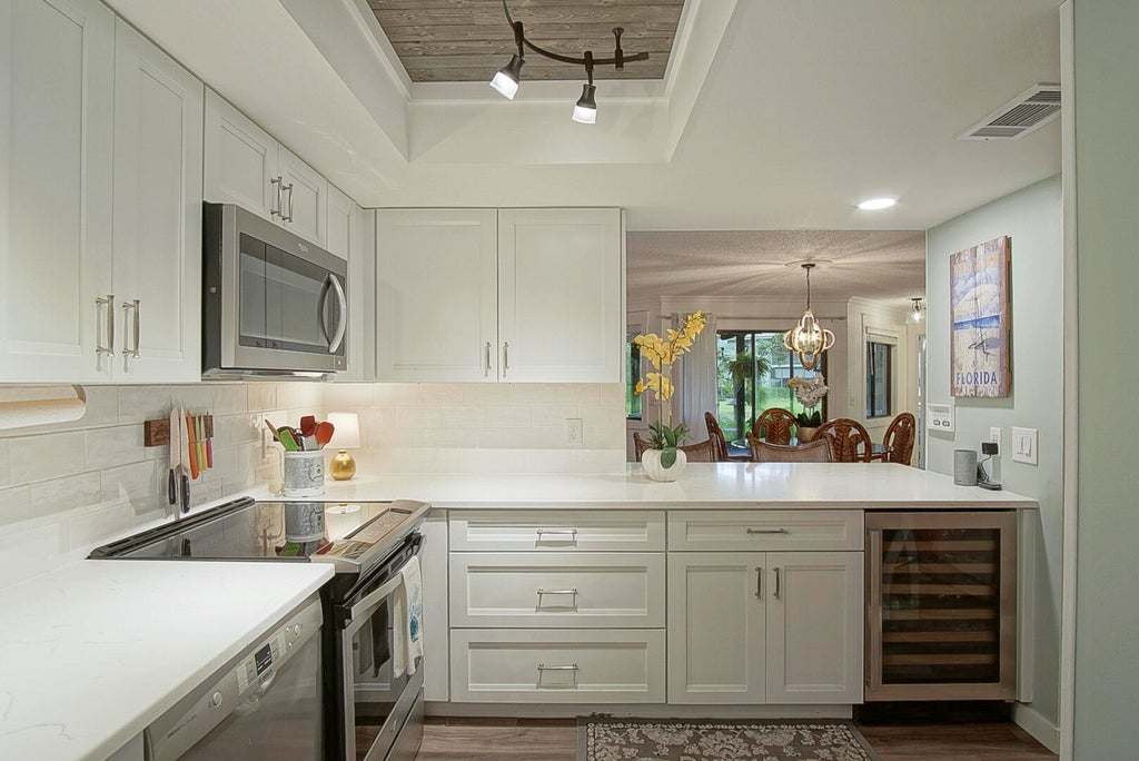 Photo of 2050 Pine Creek Blvd #103, Vero Beach, FL 32966 (MLS # R11016309)