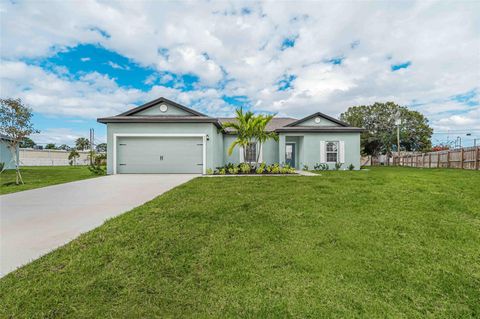 A home in Port St Lucie