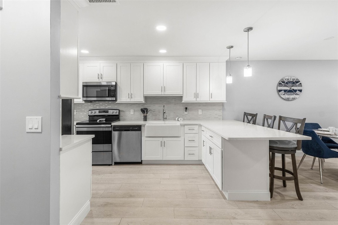 9286 Vista Del Lago E