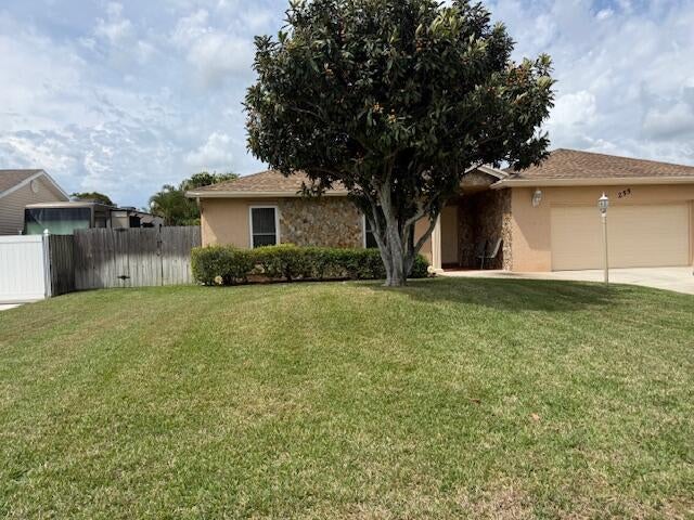 255 SANDPIPER Avenue