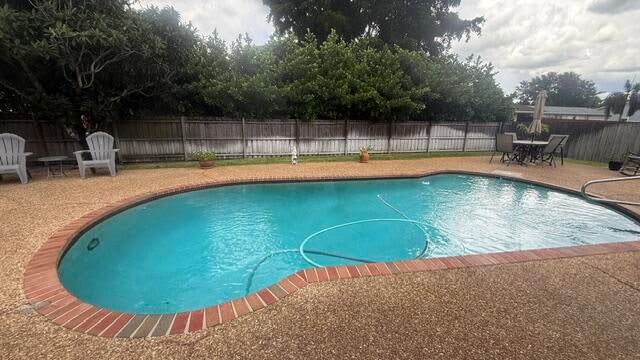 255 SANDPIPER Avenue