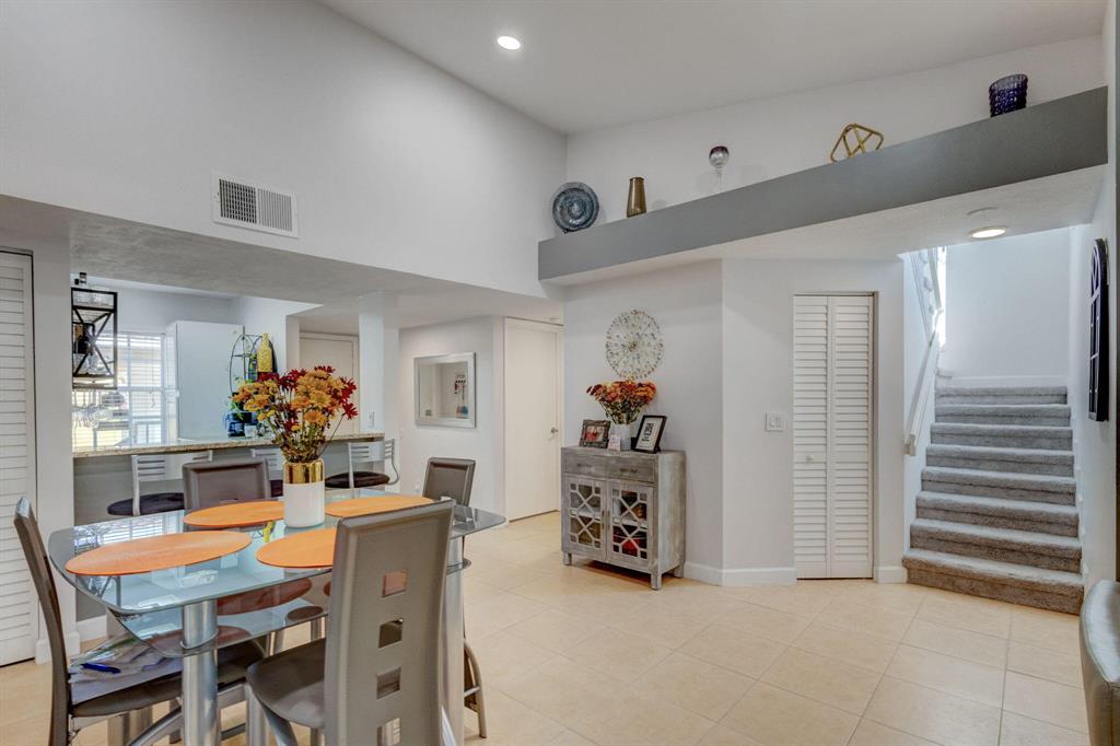 BAY REACH CONDO - Residential Lease