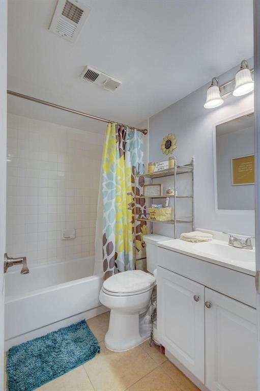 BAY REACH CONDO - Residential Lease