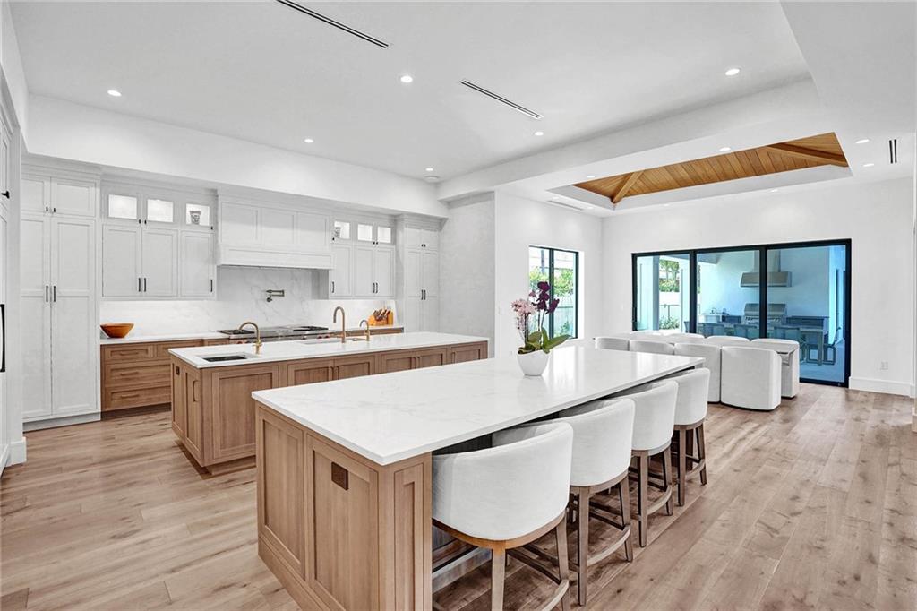 SEA RANCH LAKES - Residential