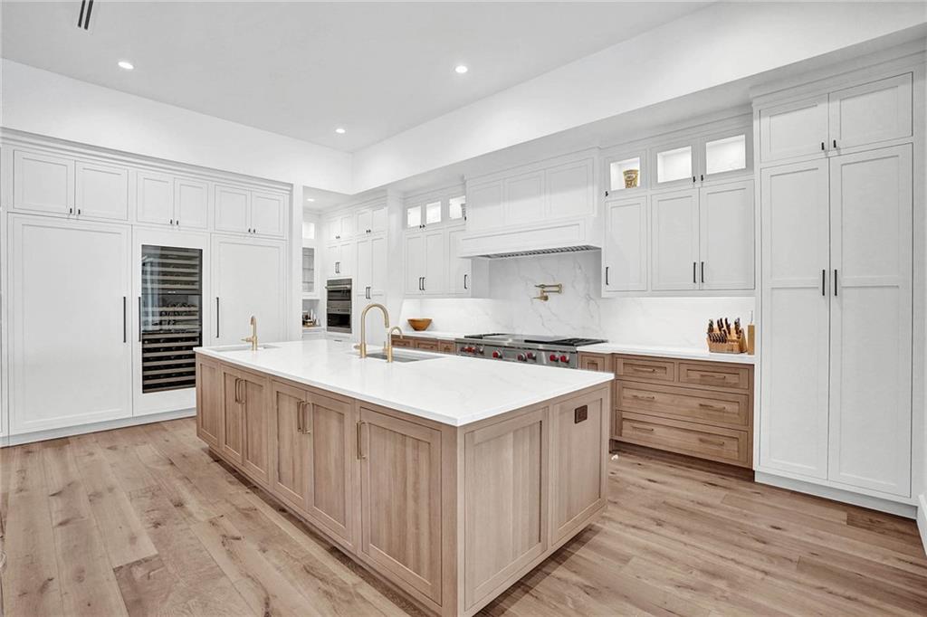 SEA RANCH LAKES - Residential