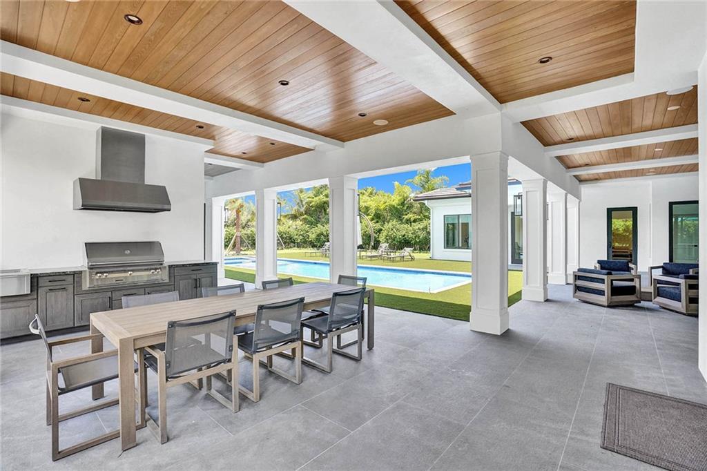 SEA RANCH LAKES - Residential