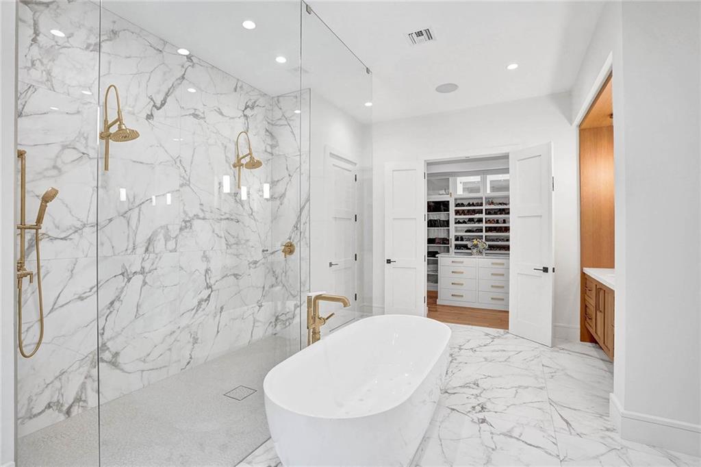 SEA RANCH LAKES - Residential