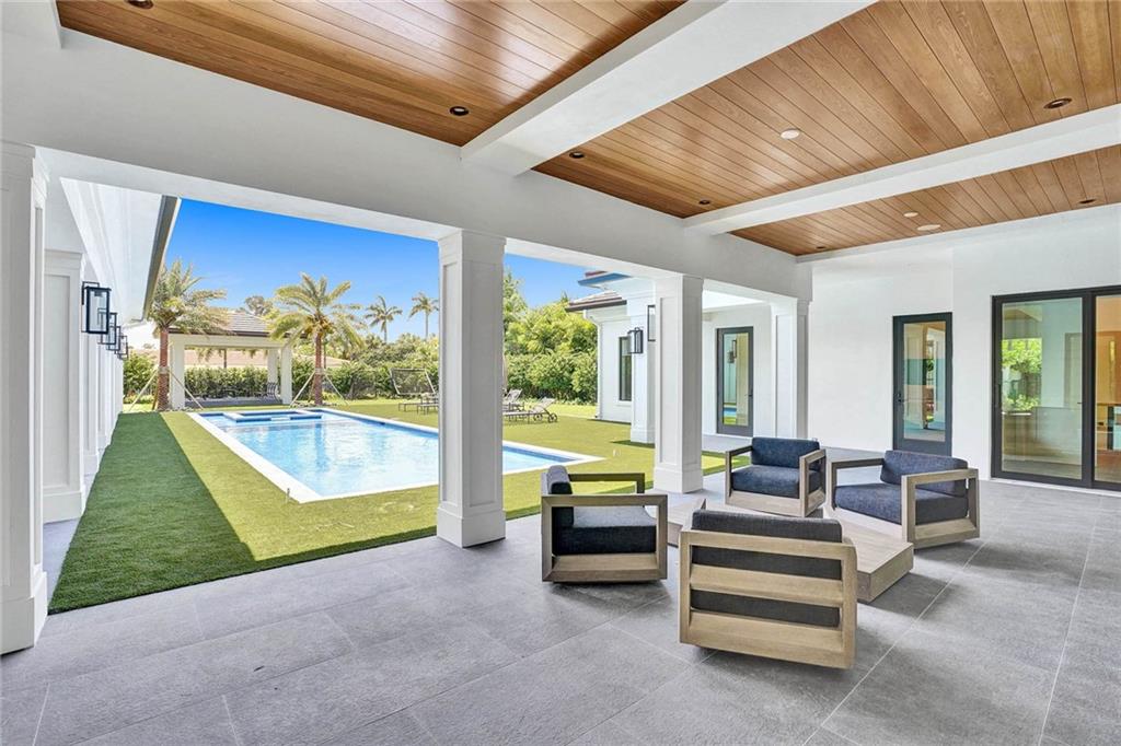 SEA RANCH LAKES - Residential