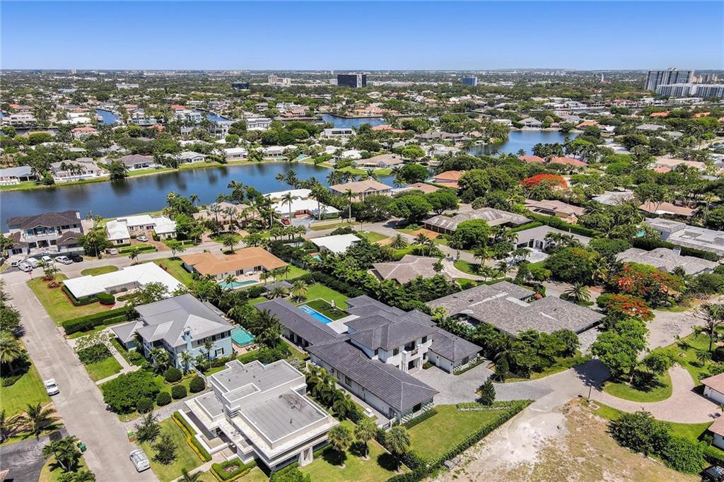 SEA RANCH LAKES - Residential