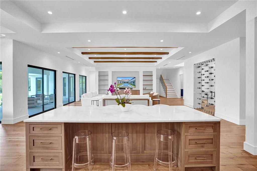 SEA RANCH LAKES - Residential