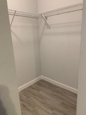 Carver Heights 25-41 B - Residential