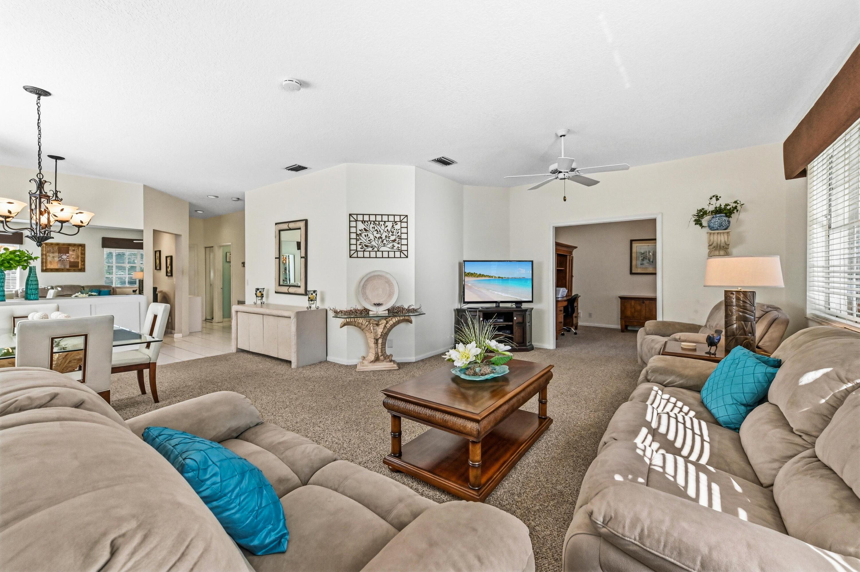 PINE RIDGE AT DELRAY BEACH - Residential