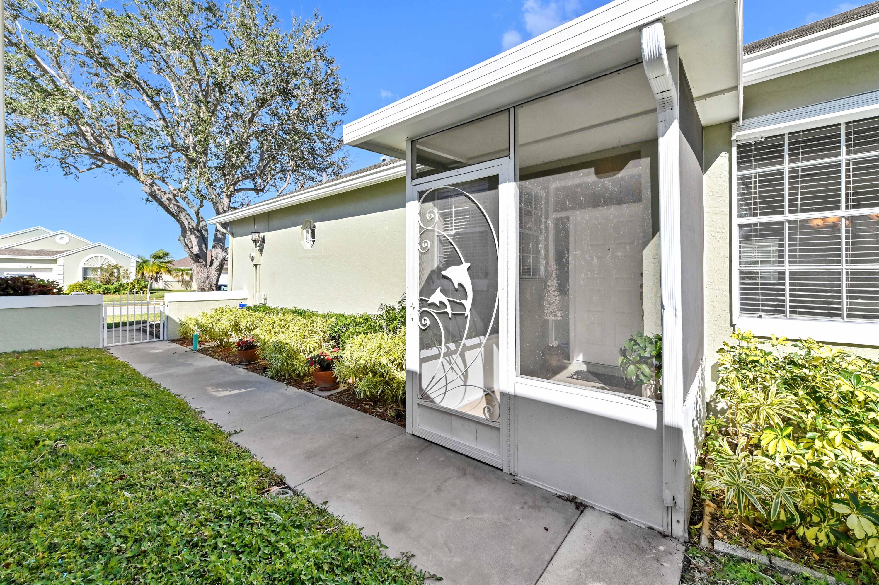 7724 Mansfield Hollow Road