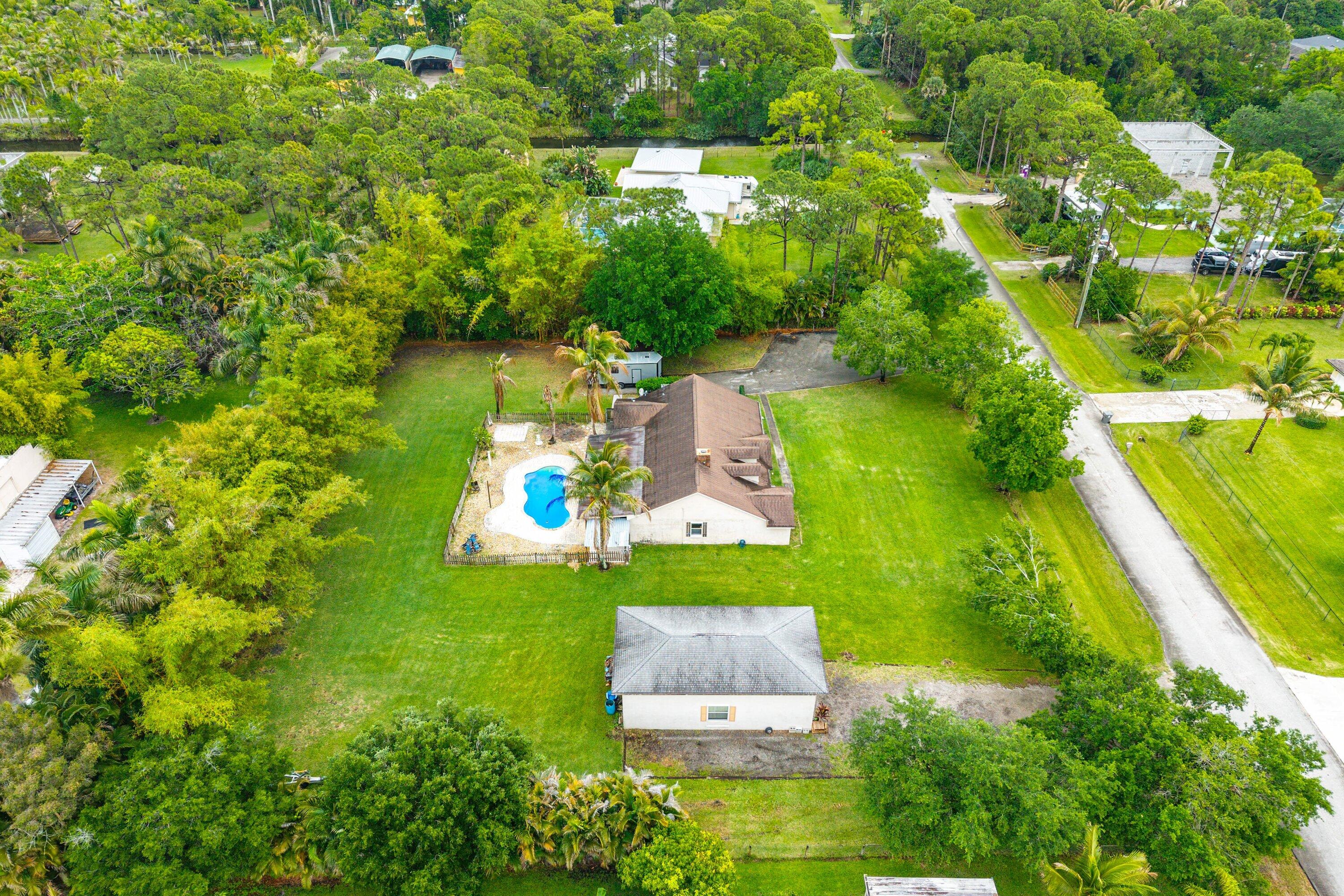 The Acreage - Residential