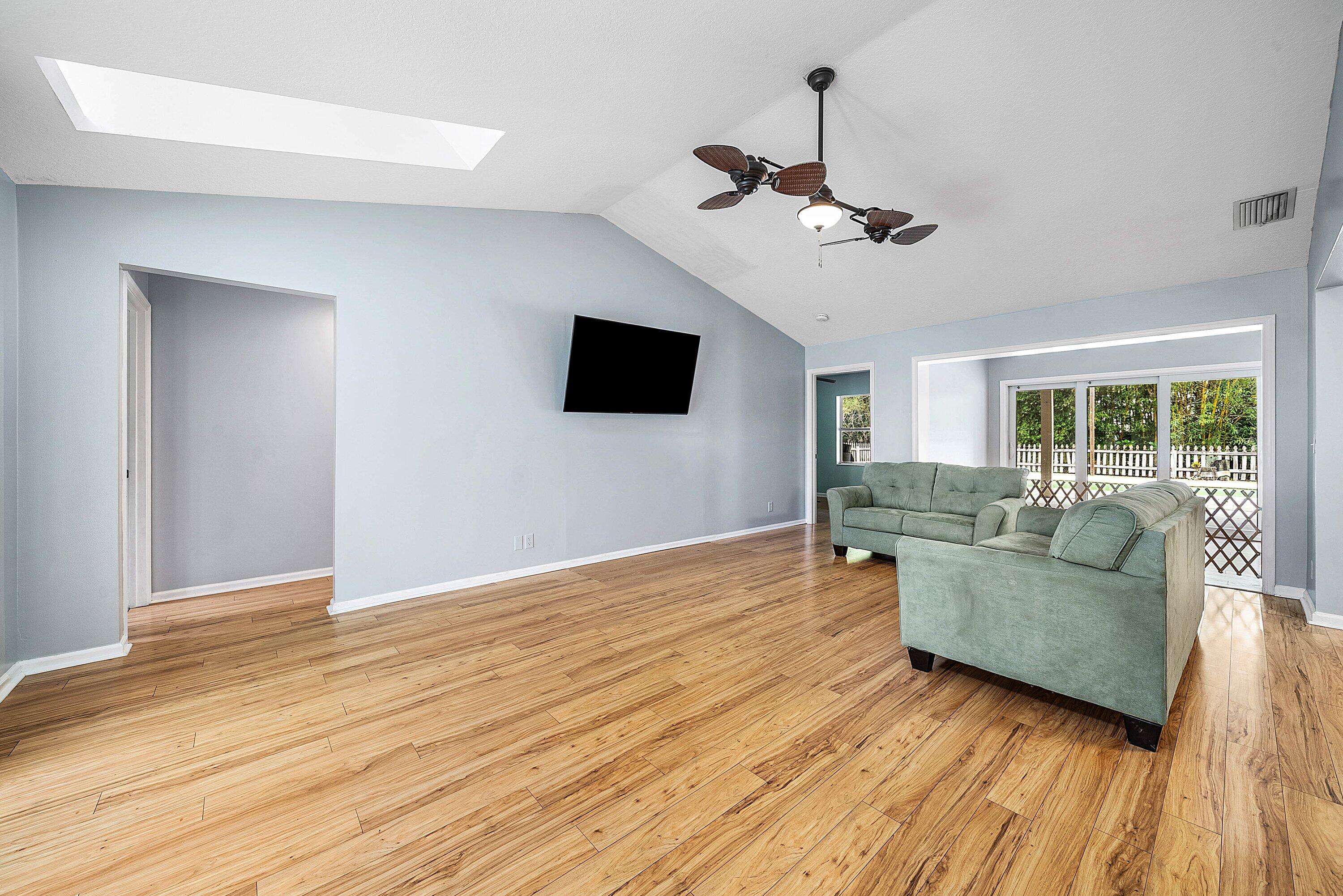 The Acreage - Residential