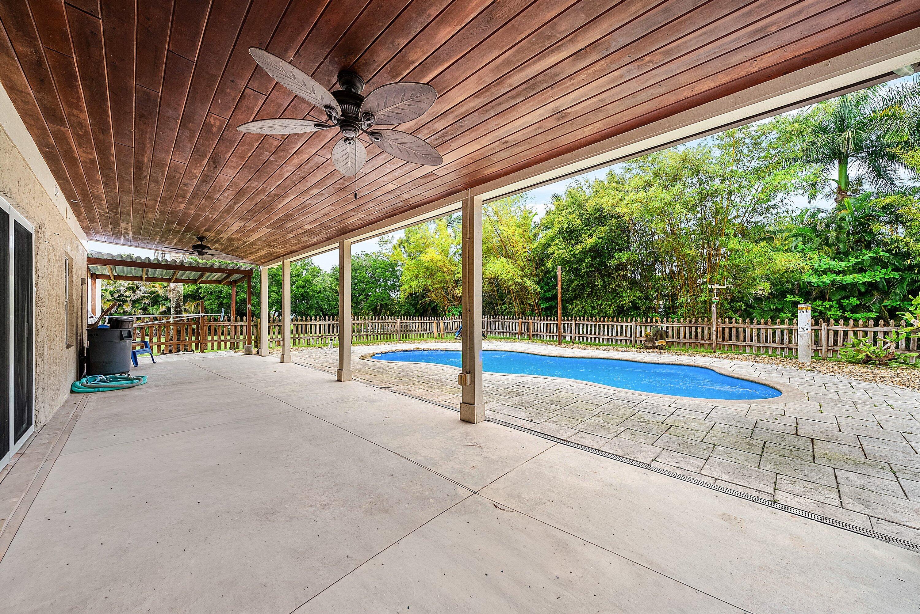 The Acreage - Residential