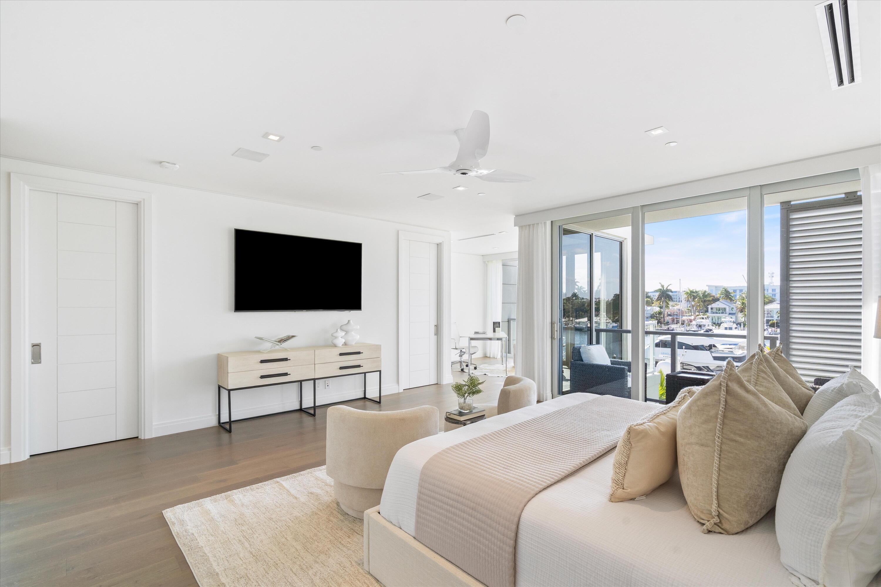 SEAGATE YACHT CLUB - Residential