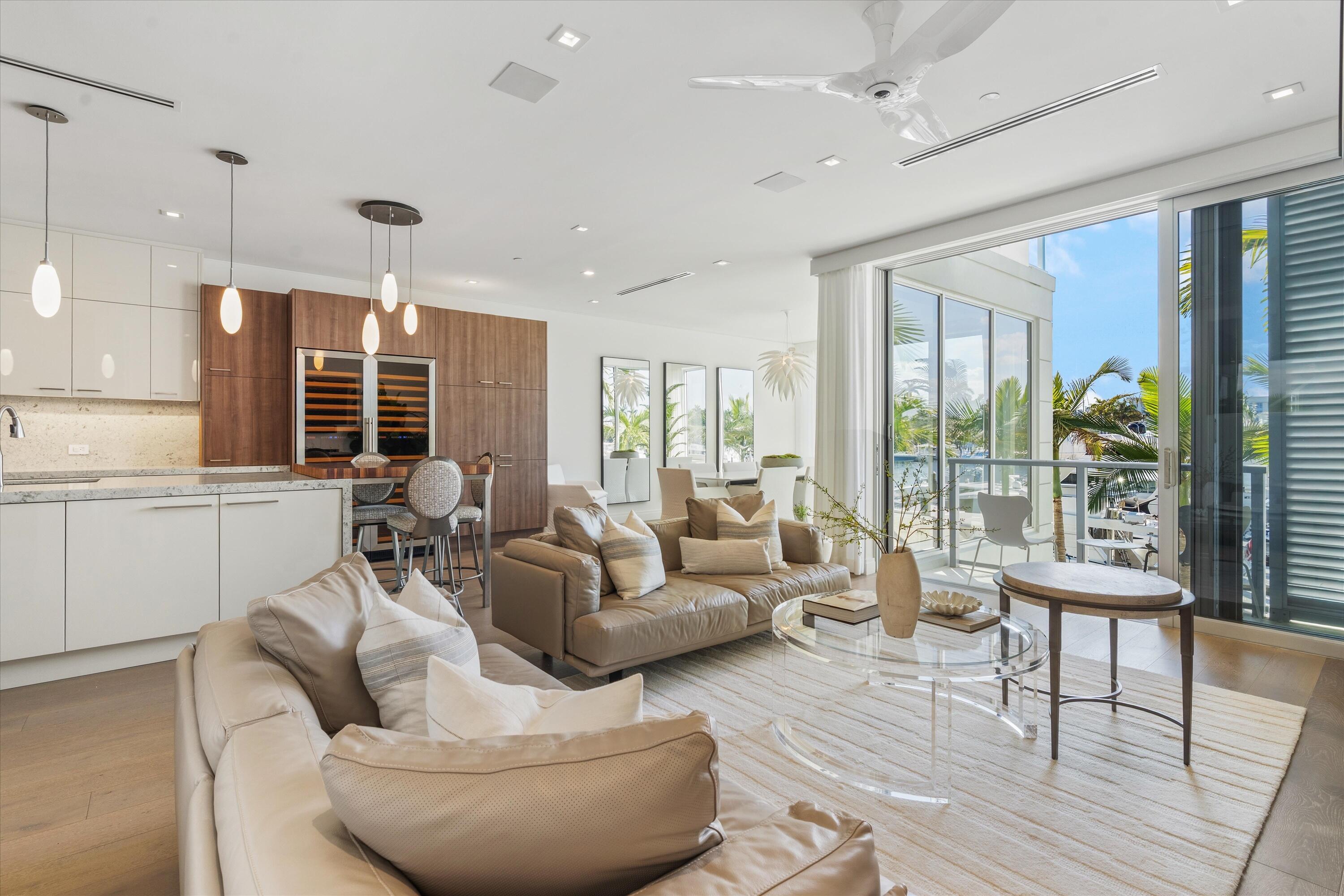 SEAGATE YACHT CLUB - Residential