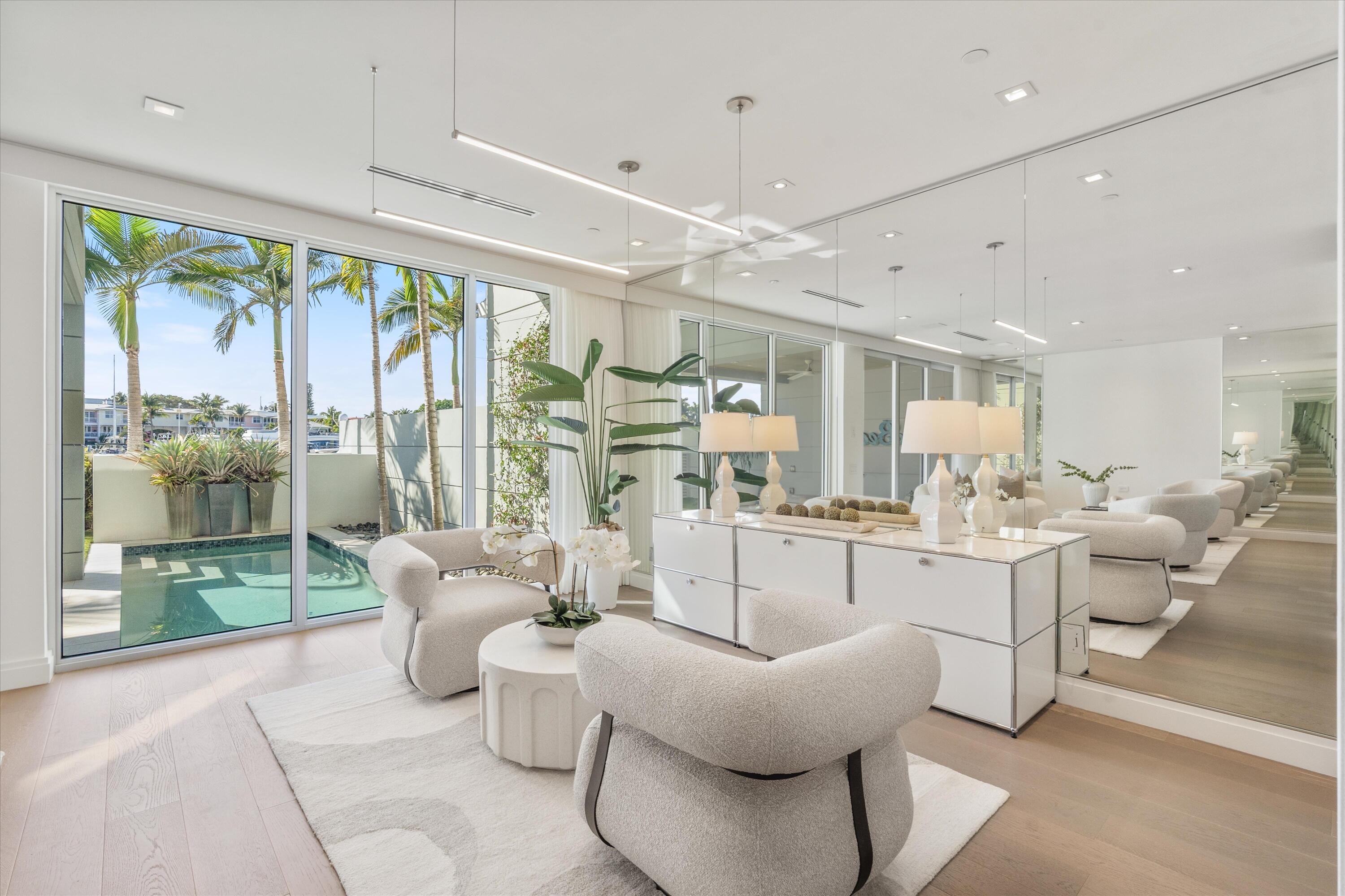 SEAGATE YACHT CLUB - Residential