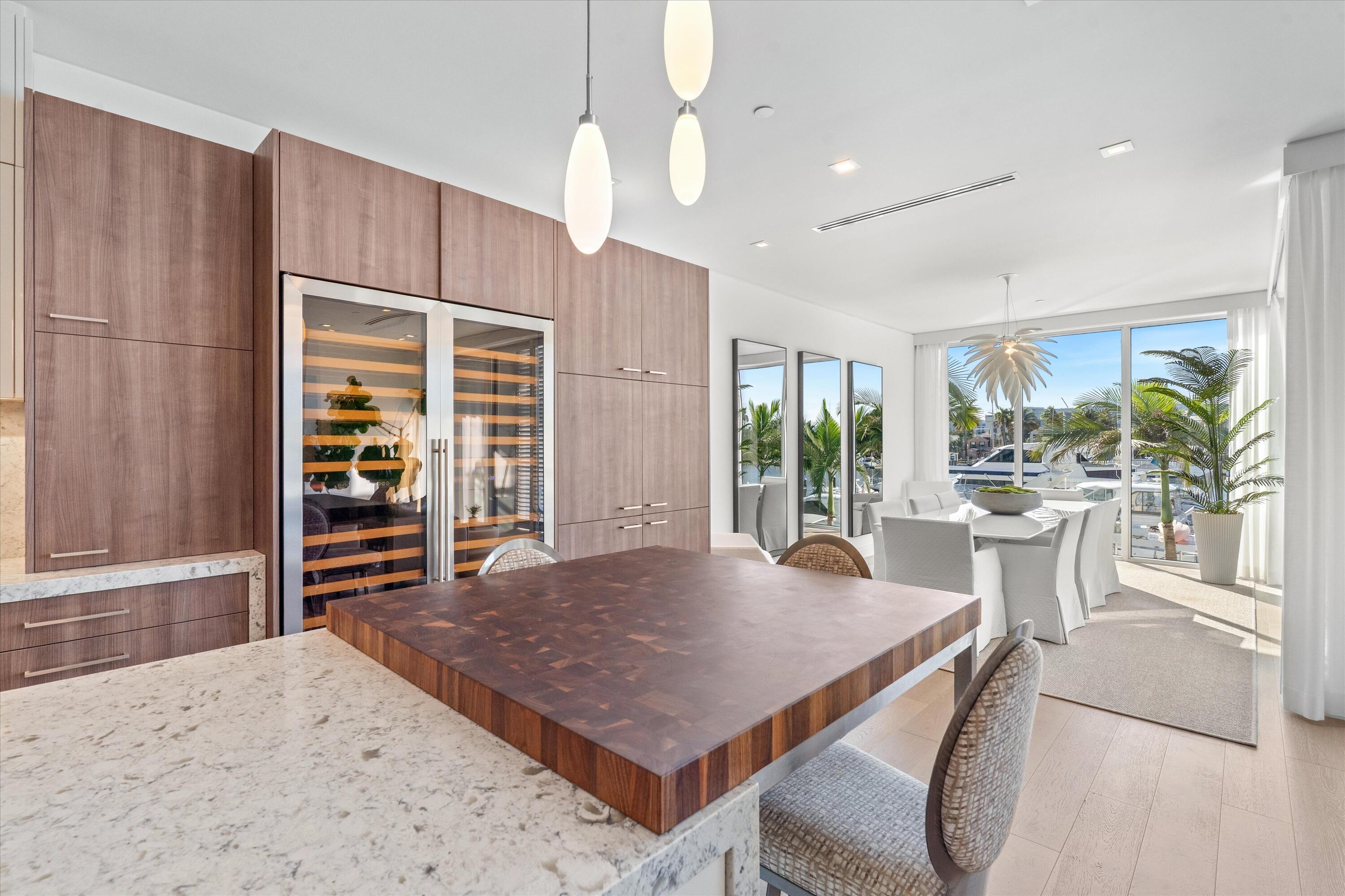 SEAGATE YACHT CLUB - Residential