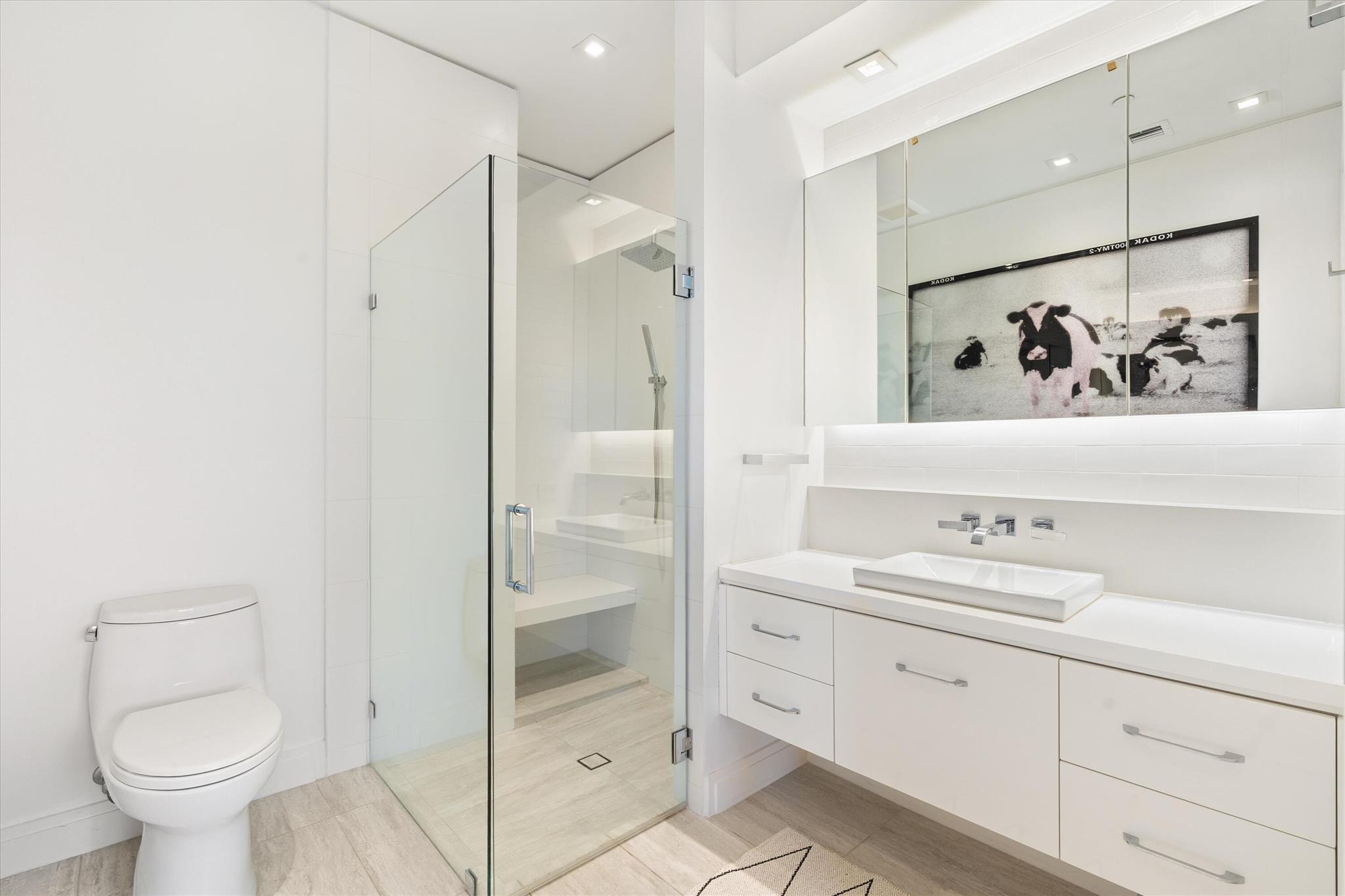 SEAGATE YACHT CLUB - Residential