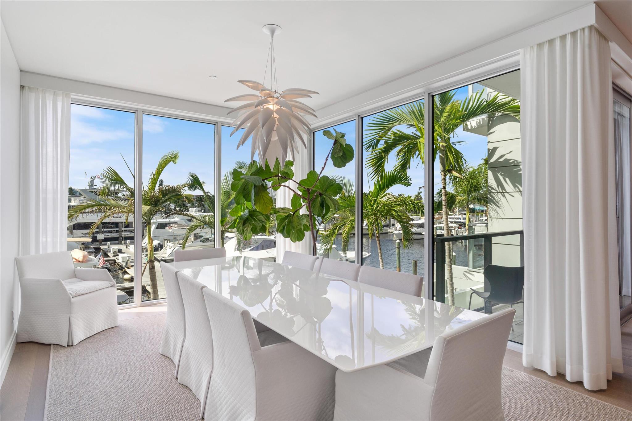 SEAGATE YACHT CLUB - Residential