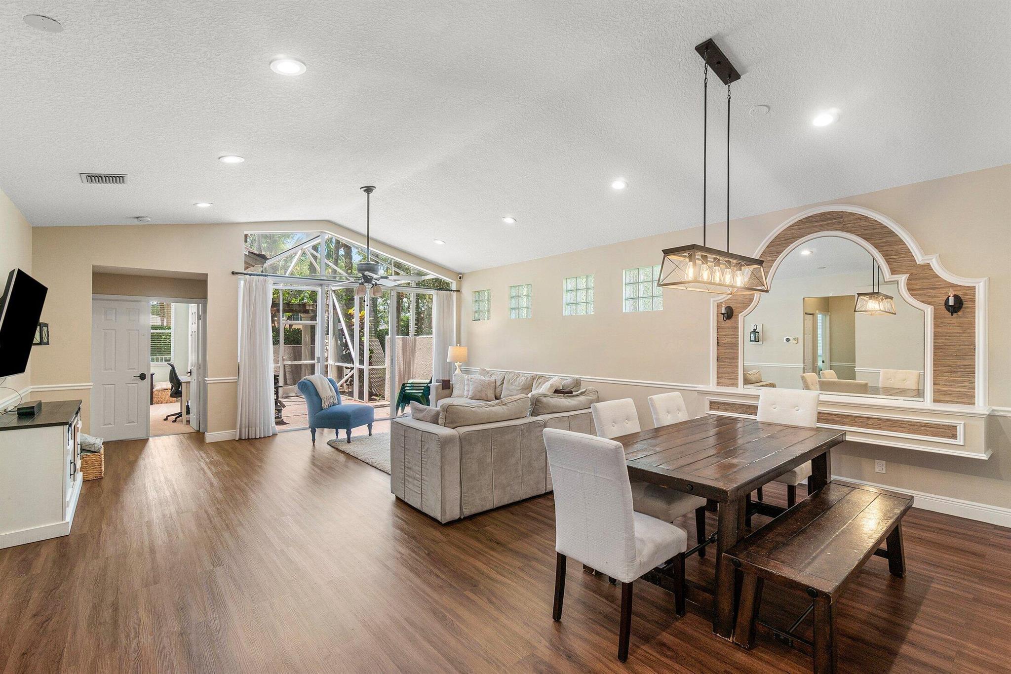 6329 Stonehurst Circle