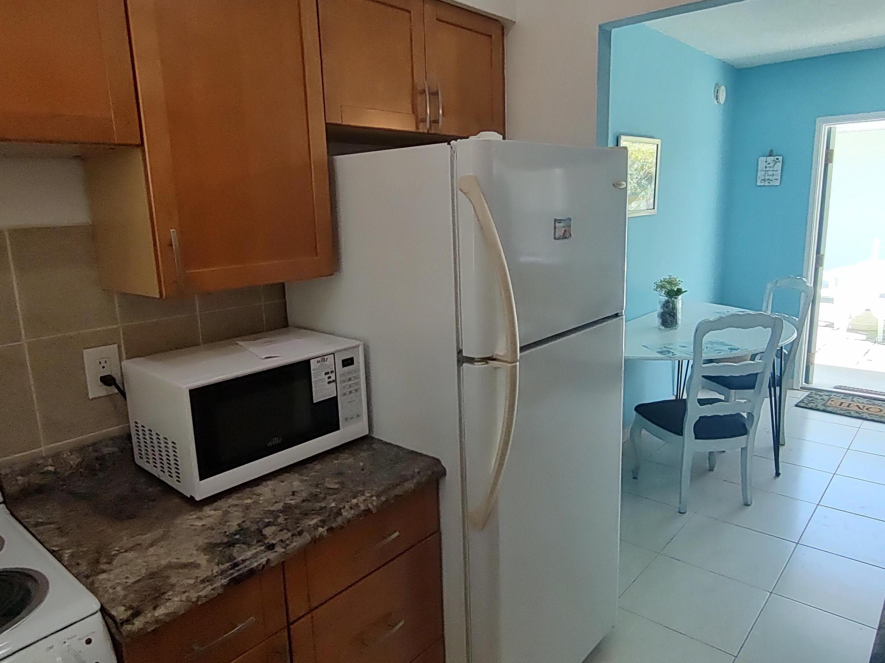 VENTURA VILLAS CONDO - Residential Lease