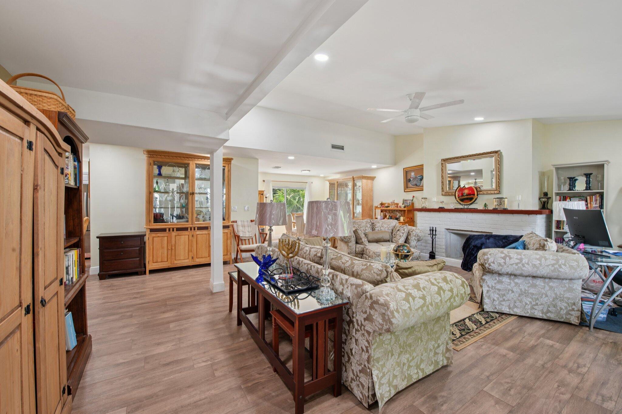 BURNHAM WOODS - Residential