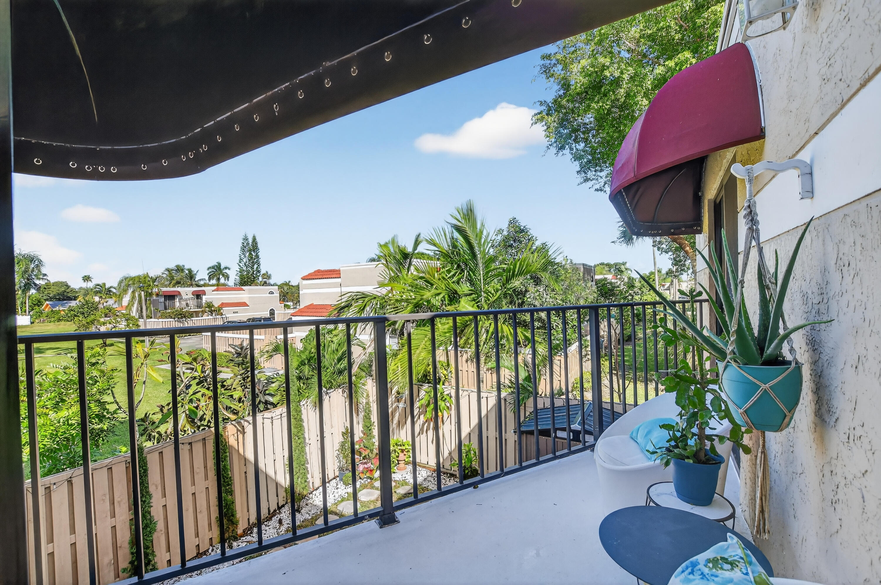LE VILLAGE DE PROVENCE 2 - Residential Lease