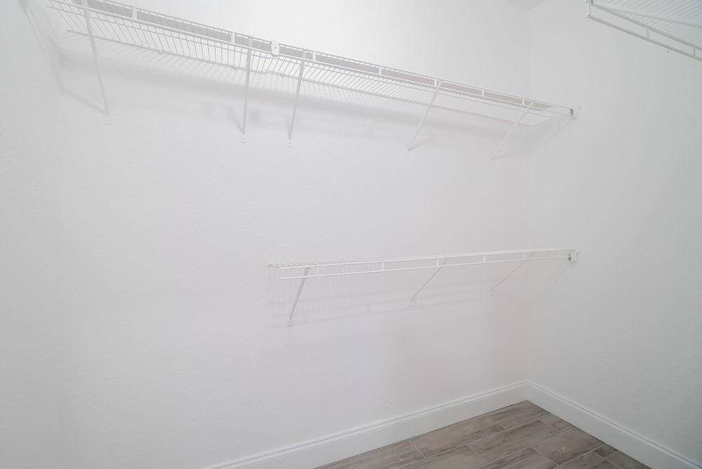 SHOMA COURTYARDS II AT ROYAL PALM CONDOM - Residential