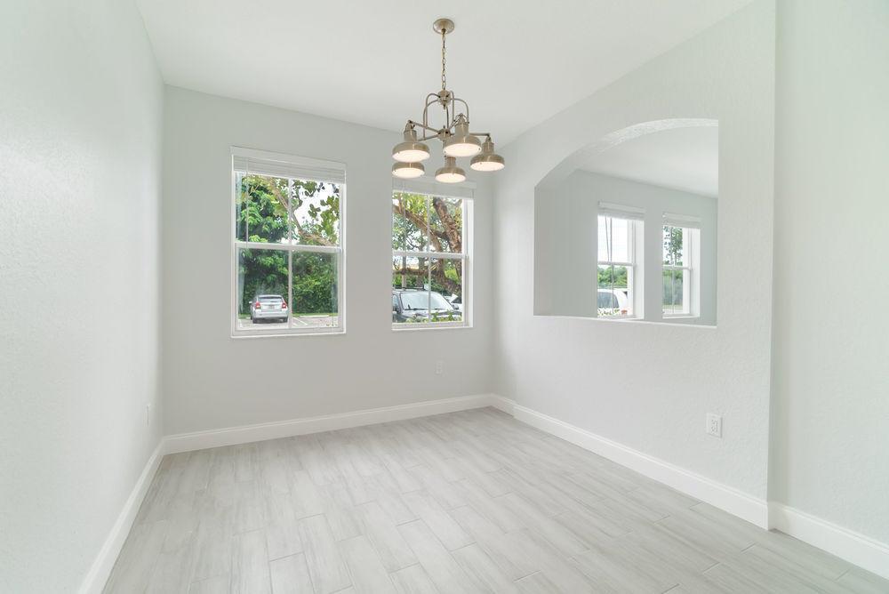 SHOMA COURTYARDS II AT ROYAL PALM CONDOM - Residential