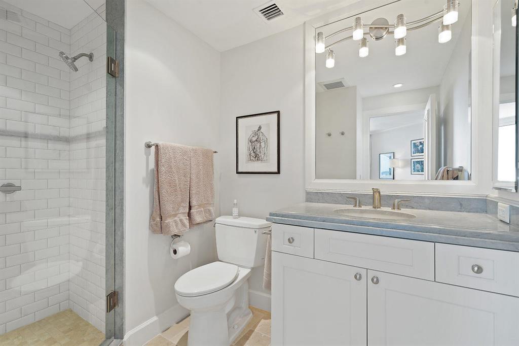 TWENTY FIVE HUNDRED SOUTH - Residential