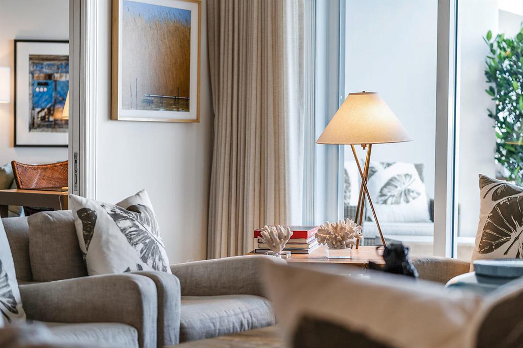 TWENTY FIVE HUNDRED SOUTH - Residential