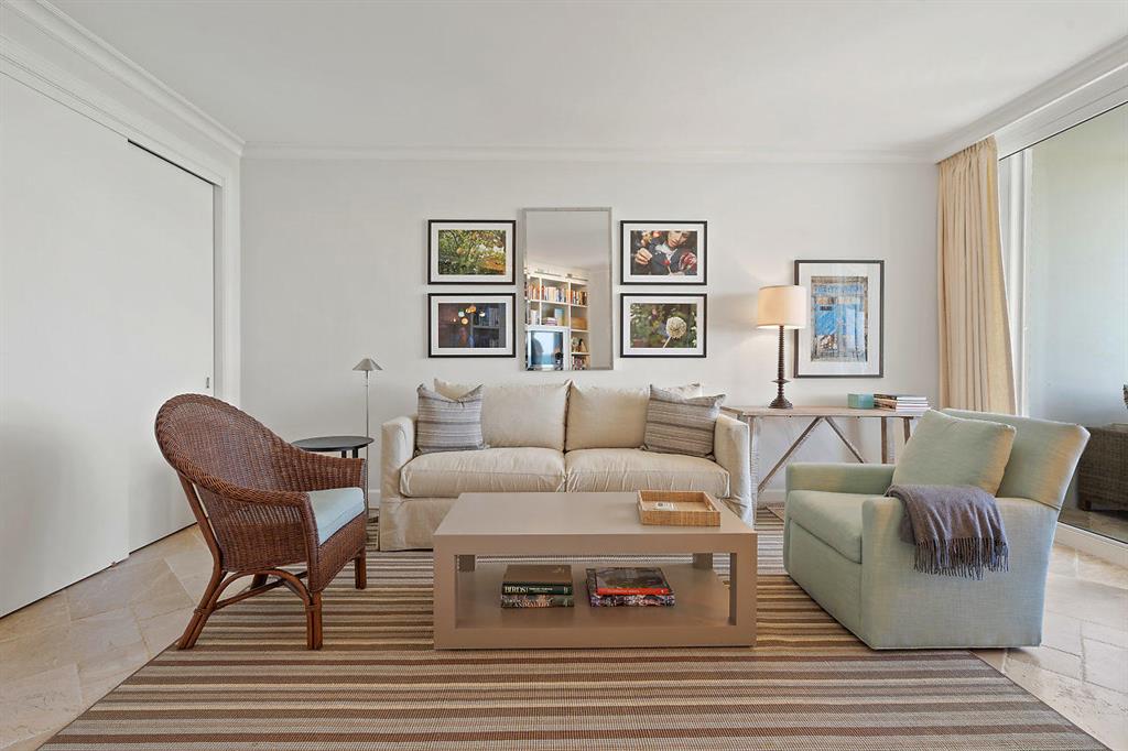 TWENTY FIVE HUNDRED SOUTH - Residential