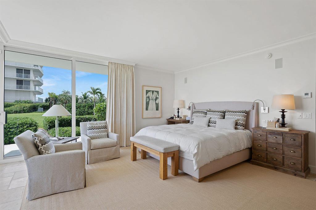 TWENTY FIVE HUNDRED SOUTH - Residential