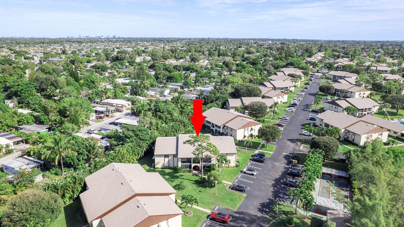 LA PINATA CONDO - Residential