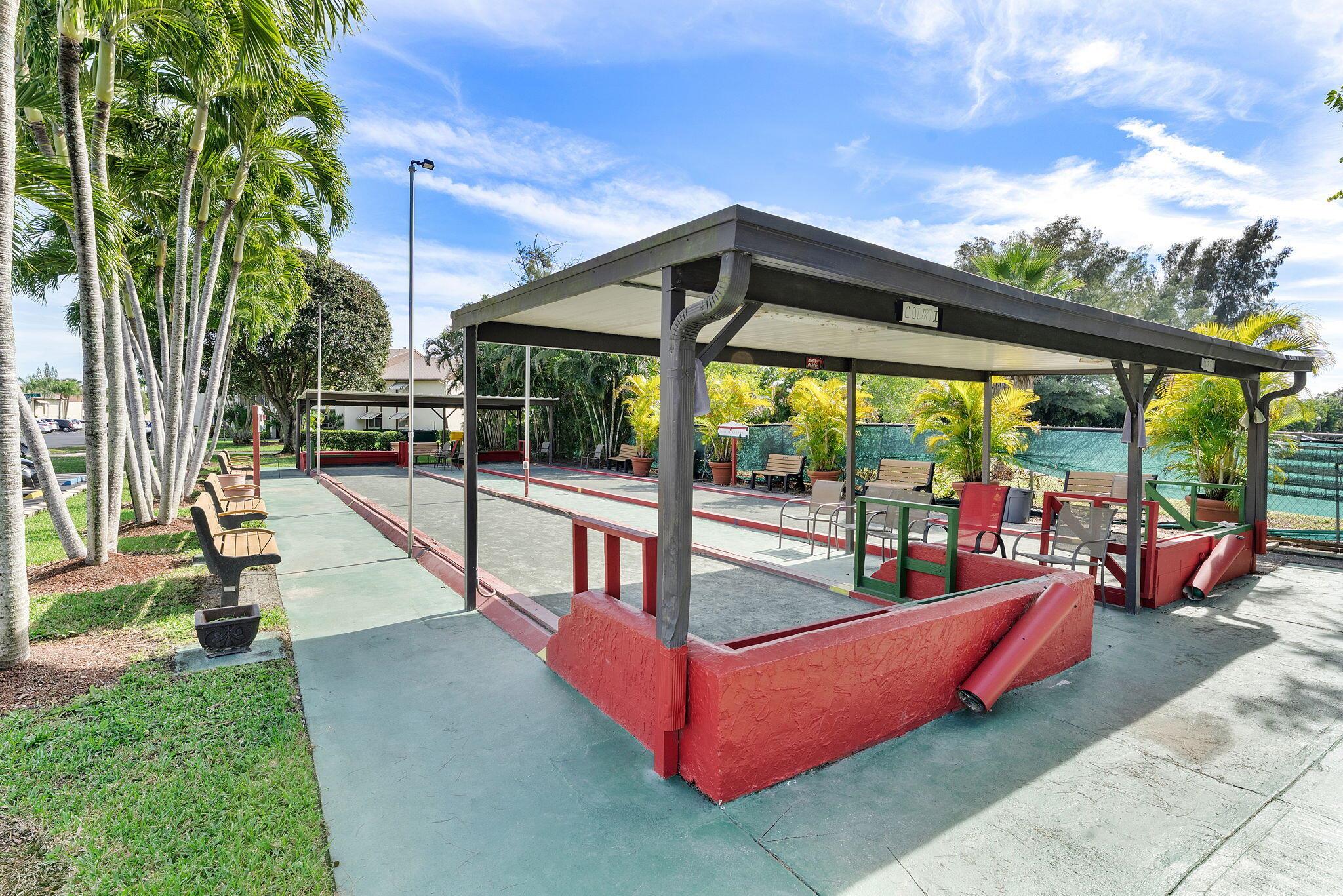 LA PINATA CONDO - Residential