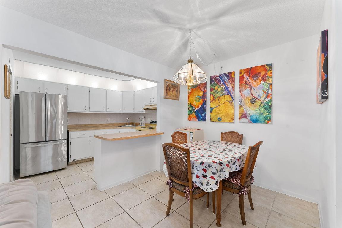 LA PINATA CONDO - Residential