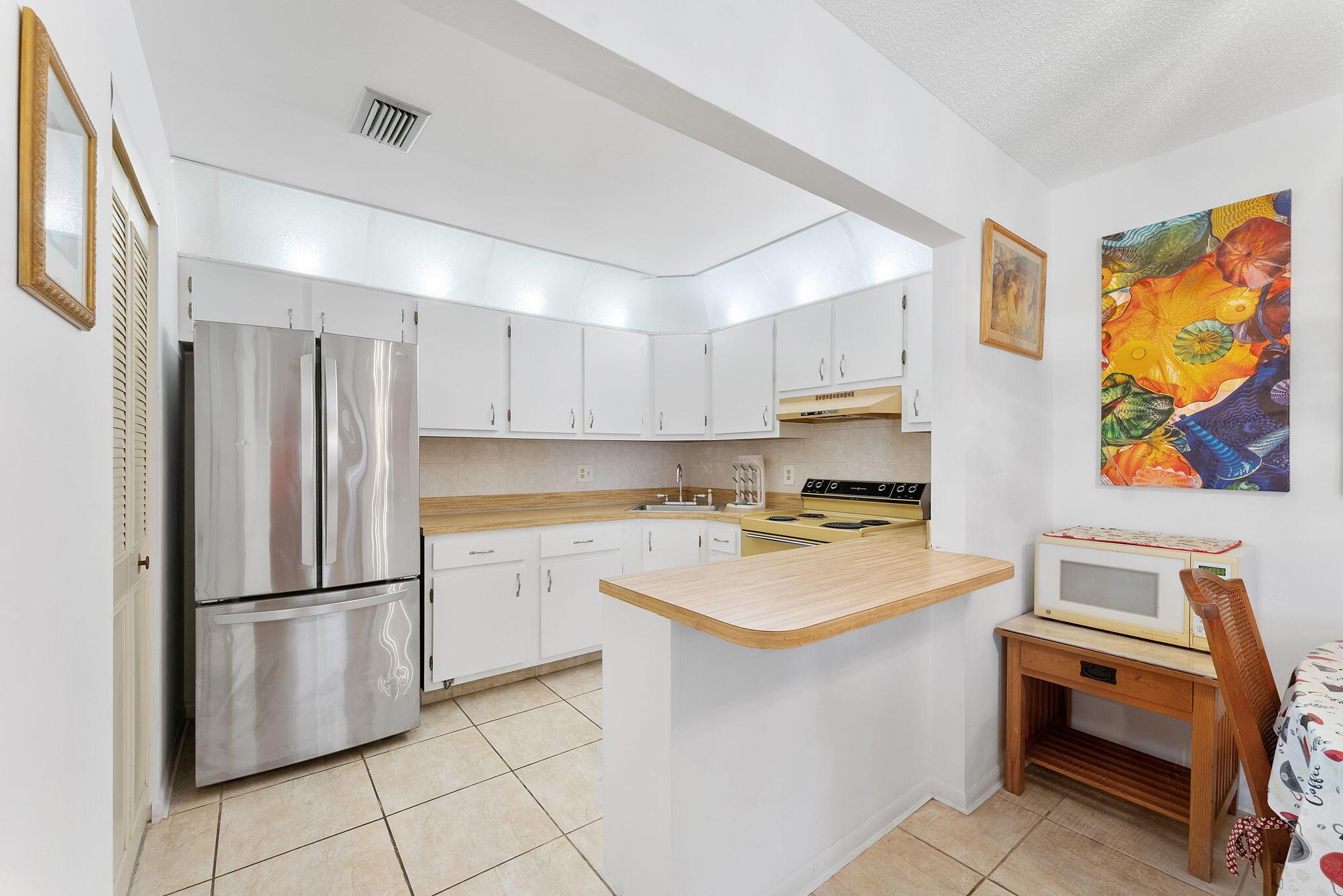 LA PINATA CONDO - Residential