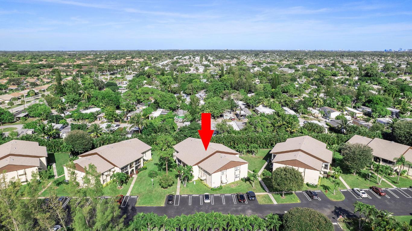 LA PINATA CONDO - Residential