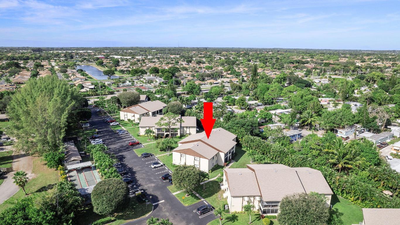 LA PINATA CONDO - Residential