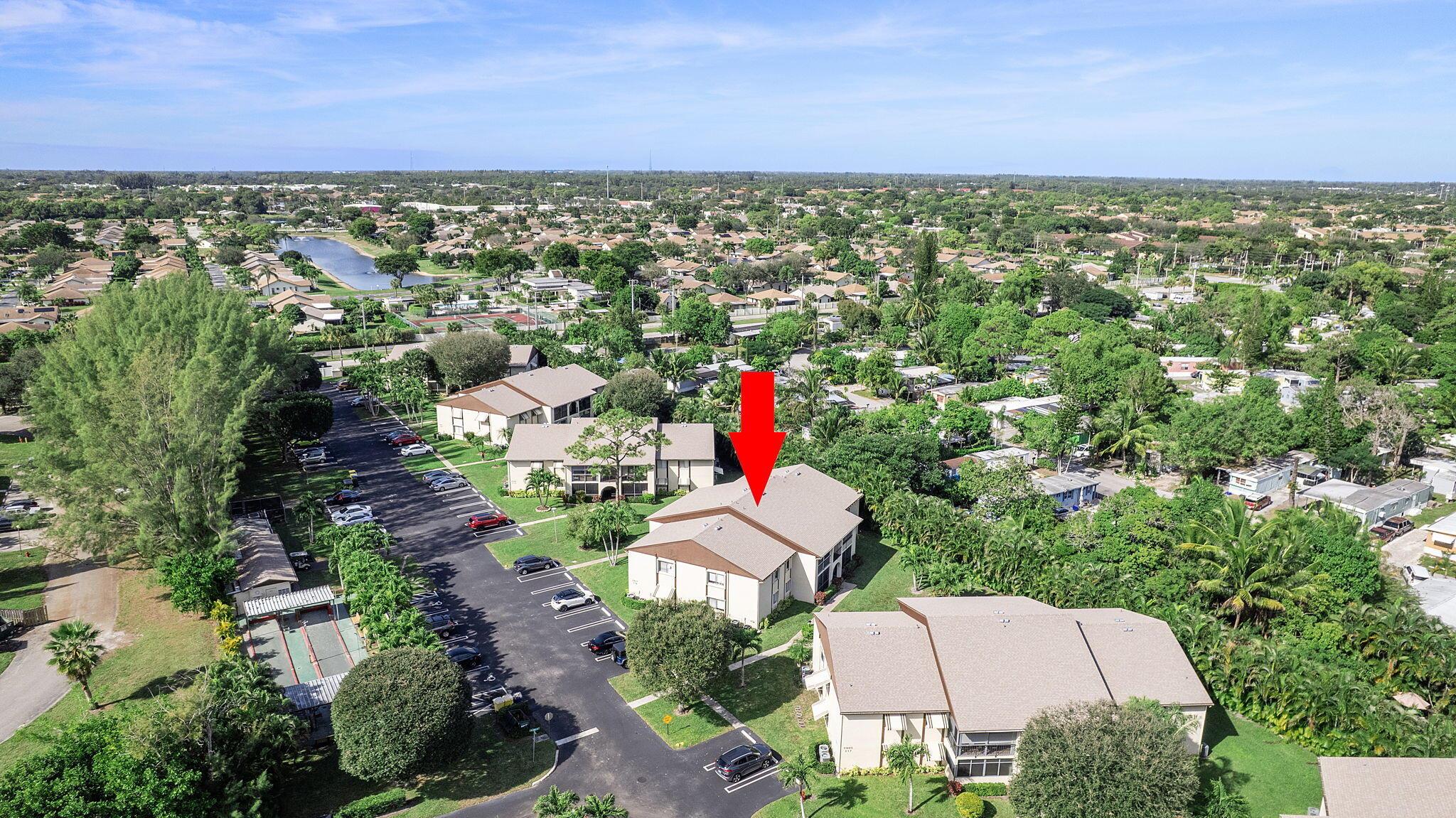 LA PINATA CONDO - Residential