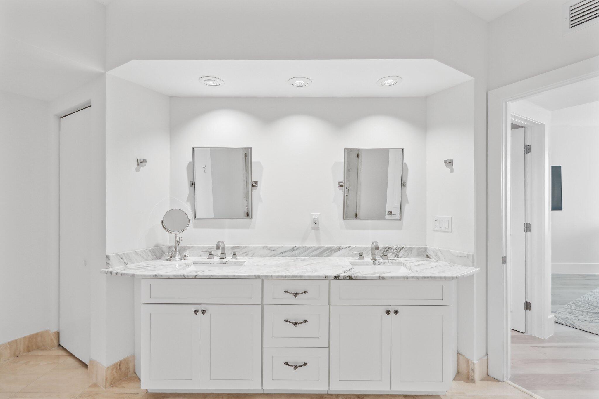 TOSCANA NORTH CONDO - Residential