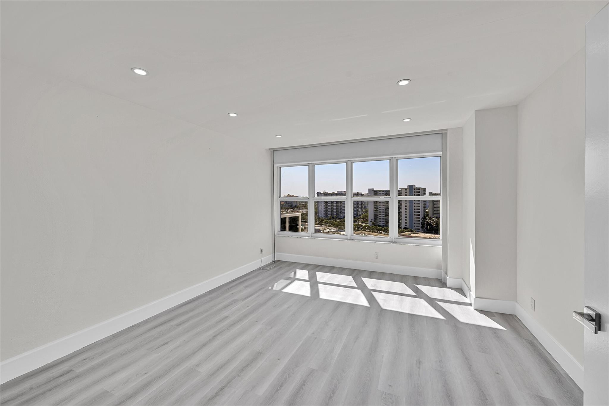 Royal Ambassador Condo - Residential Lease