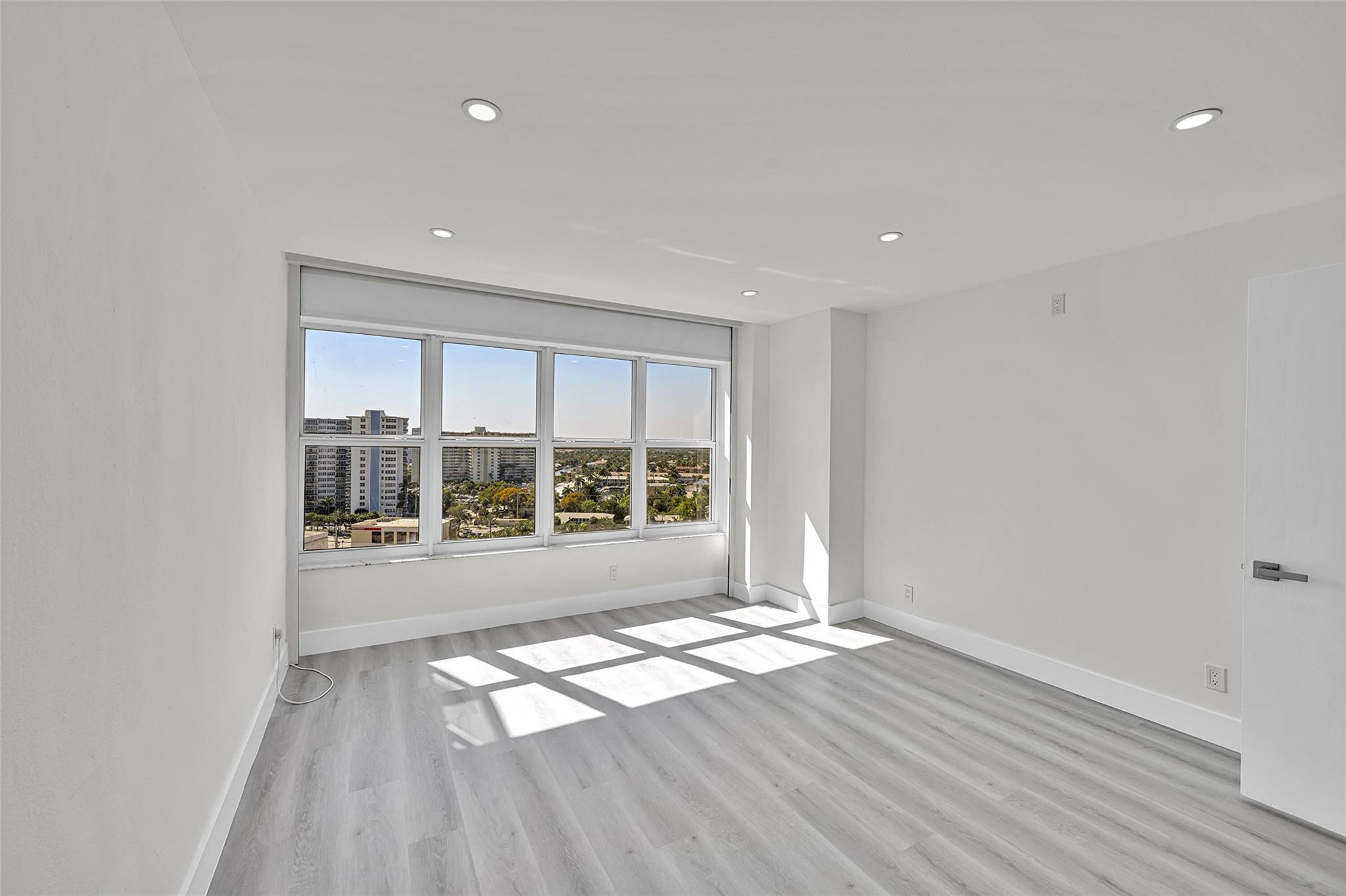 Royal Ambassador Condo - Residential Lease