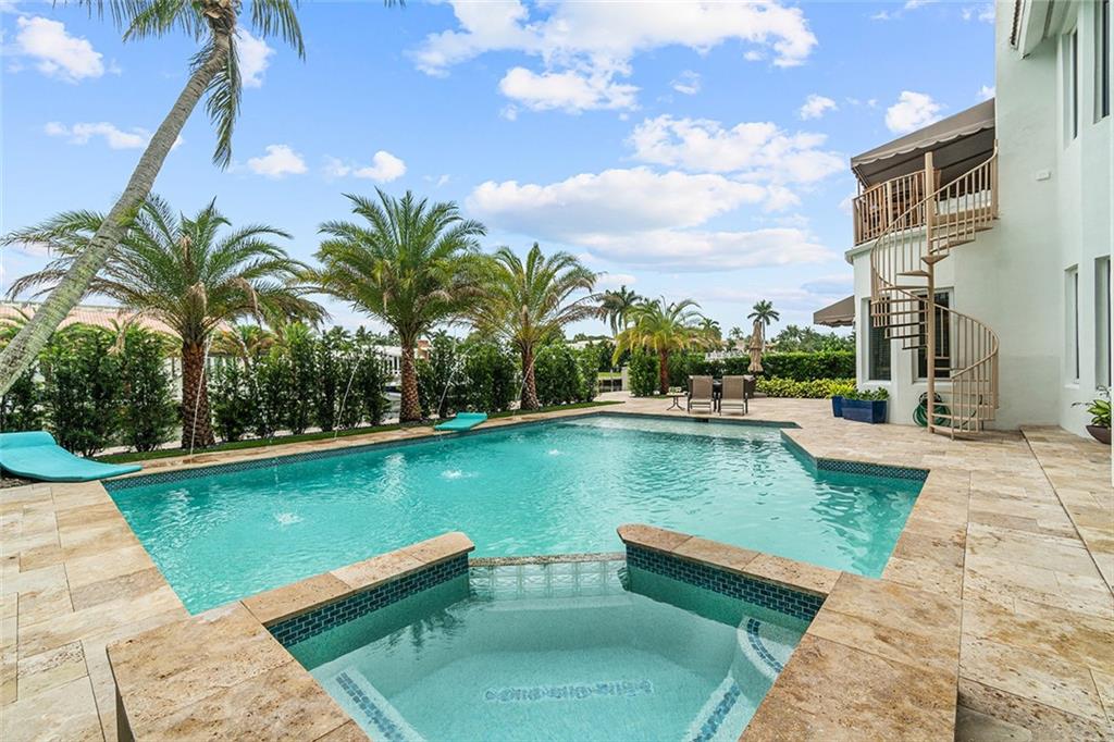 Sea Island - Residential