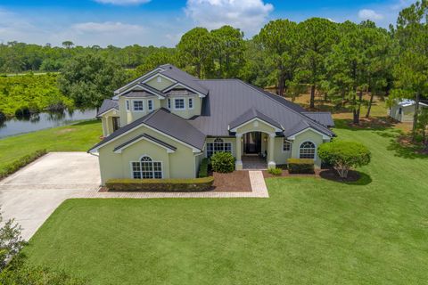 A home in Palm City