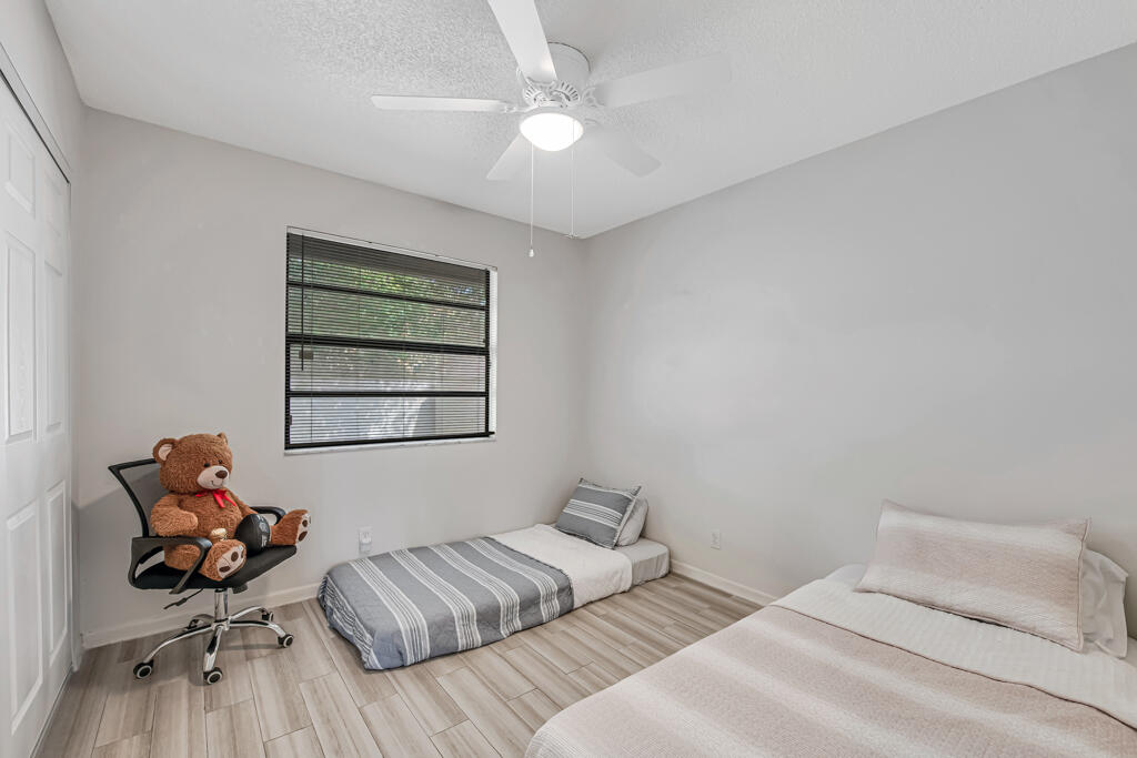 BOCA COUNTRY ESTATES CONDO - Residential