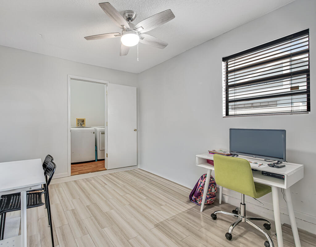 BOCA COUNTRY ESTATES CONDO - Residential